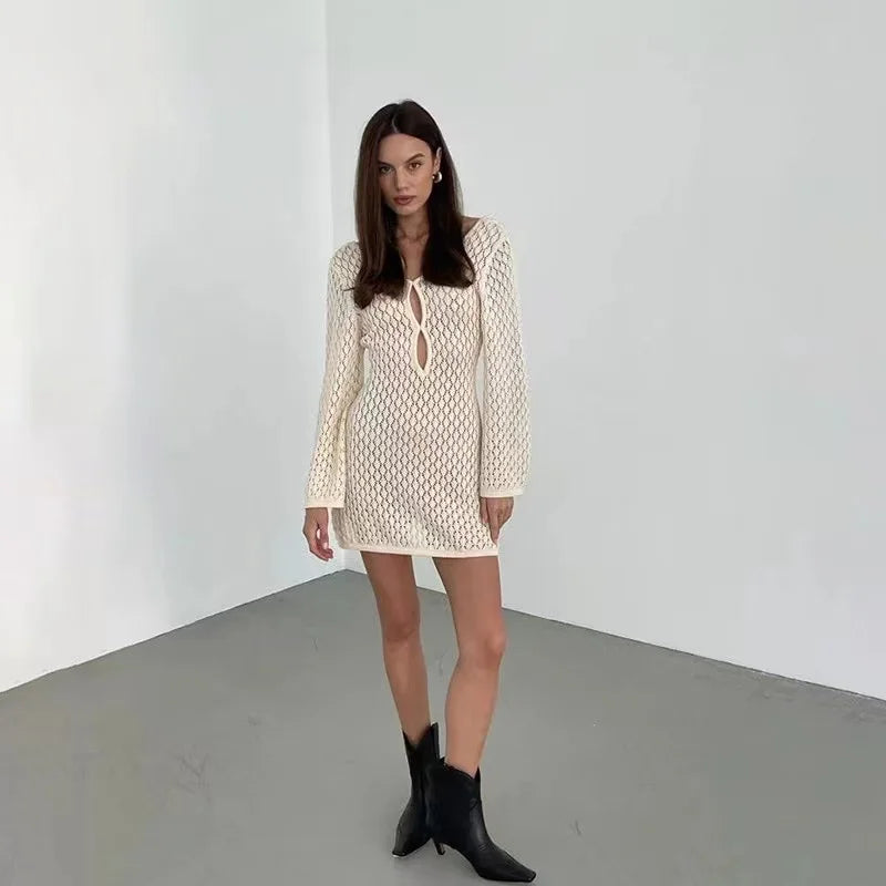 Beige short